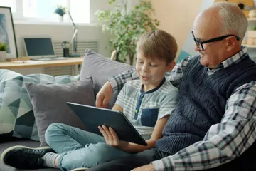 Family members discussing a multigenerational estate plan